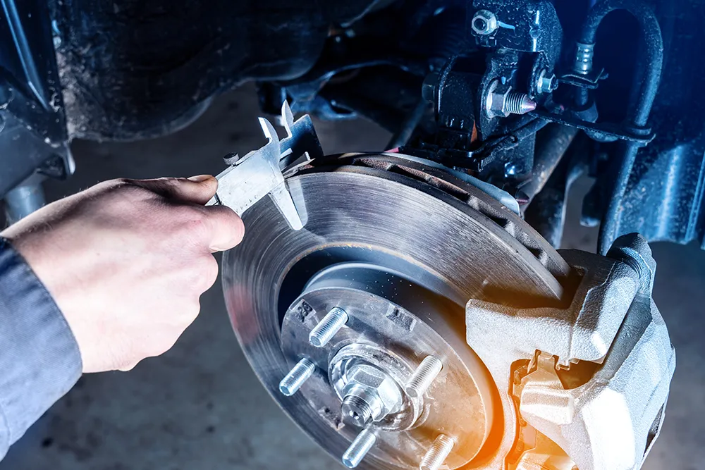 What Is the Difference Between Disc and Drum Brakes?