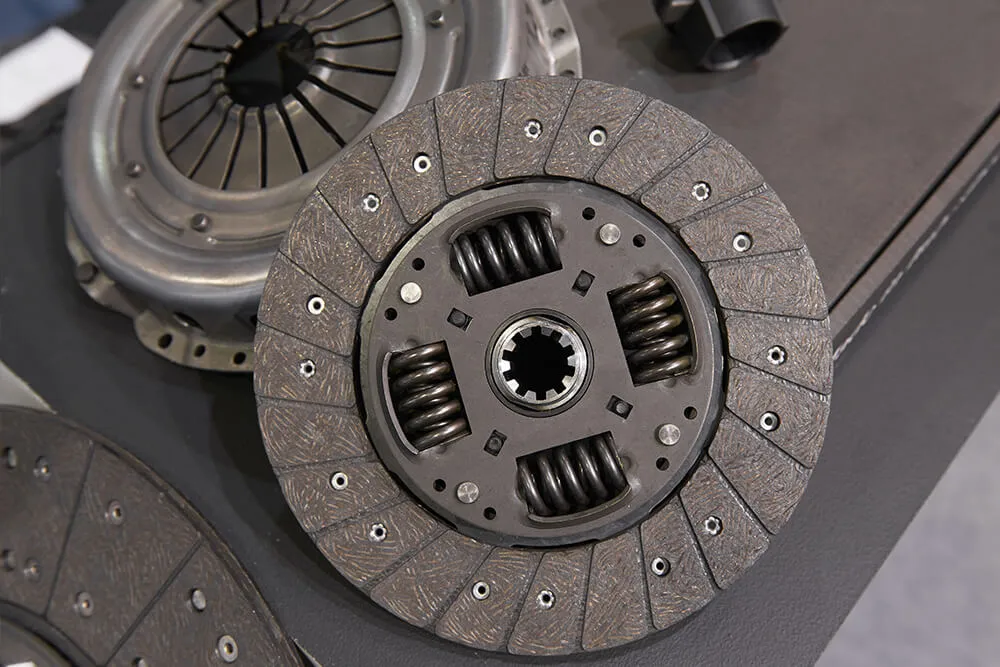 Four Bad Habits That Are Sure to Ruin Your Clutch